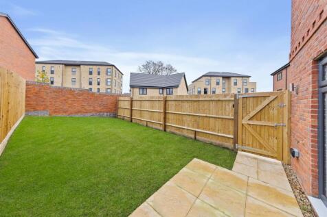 Externals&#64;WoolfGroveWeb08.jpg