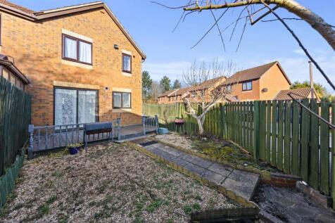 49BrafordGardensWeb06.jpg