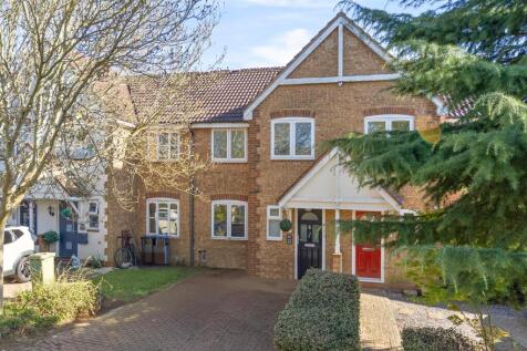 22HollyheadCres01.jpg