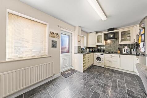 22HollyheadCres16.jpg