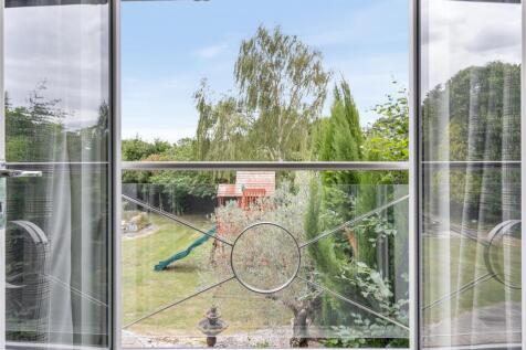 FieldonHouse44.jpg