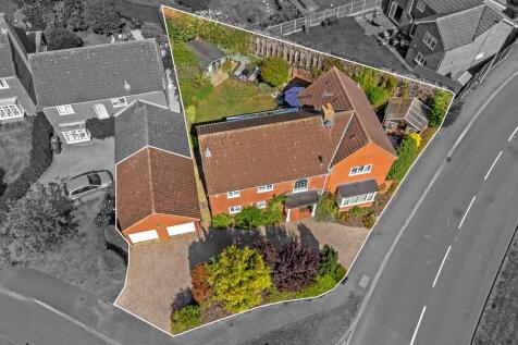 18BurghleyClose-2.jpg