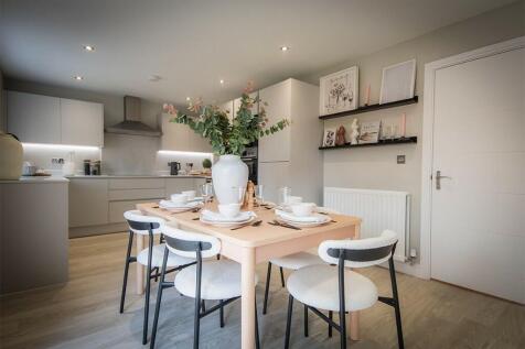 Kitchen/Dining Area