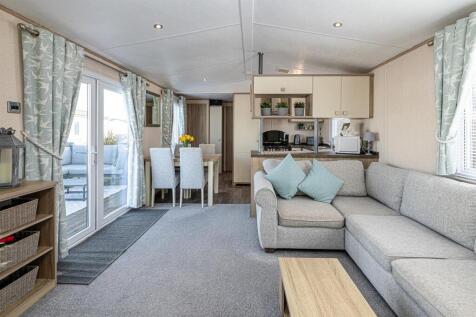 Y4-ABERAFON-PARK-LOUNGE-01.jpg