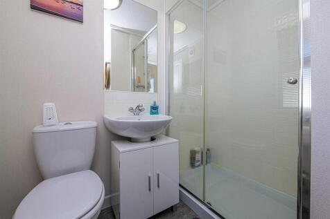 R19 ENSUITE
