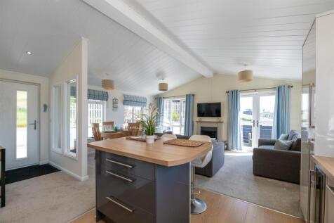R21-THE-WARREN-KITCHEN-03.jpg