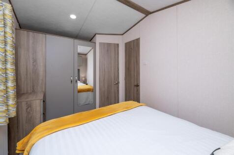 Y04-ABERAFON-PARK-BEDROOM-1C.jpg