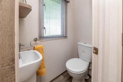 Y04-ABERAFON-PARK-BEDROOM-1D.jpg