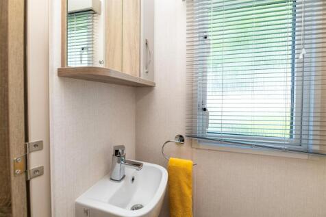 Y04-ABERAFON-PARK-BEDROOM-1E.jpg