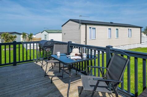 Y04-ABERAFON-PARK-EXTERNAL-6.jpg