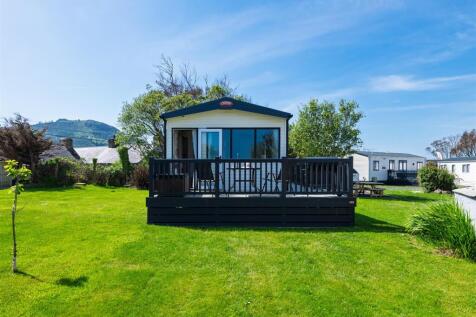 Y04-ABERAFON-PARK-EXTERNAL-3.jpg