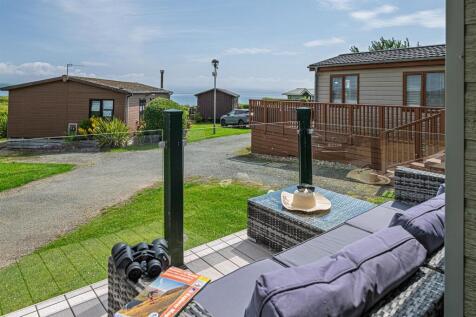 PINE-LODGES-EXTERNAL-06.jpg
