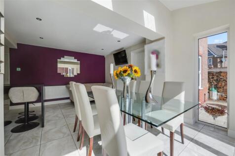 Kitchen/Diner&#96;