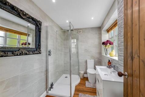Downstairs Bathroom