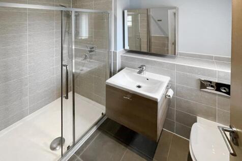 10ColeEnsuite.jpg