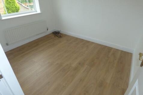 Fourth bedroom