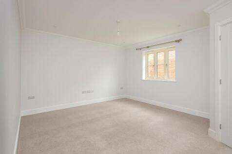 02-YardleyHastings9W.jpg