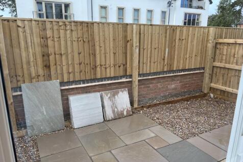 Flat 1 brooklands garden