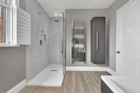 Master En-suite