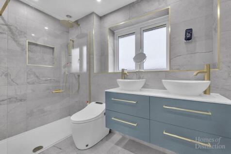 Master En-suite