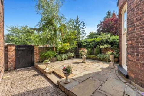 Entrance Courtyard