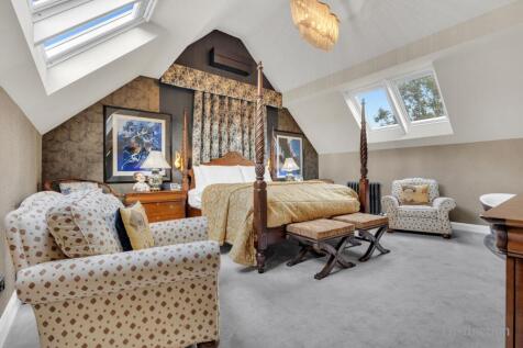 Master Bedroom Suite