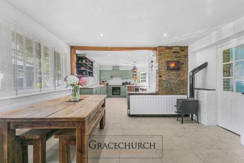 Kitchen diner