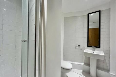 En-suite shower room