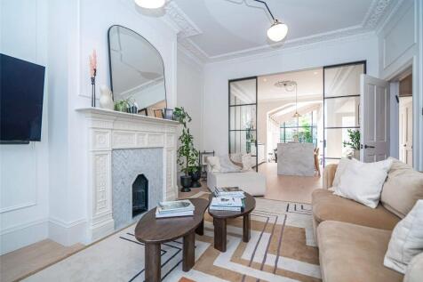 Front Reception D