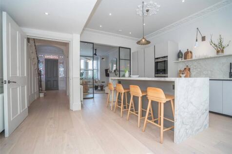 Kitchen E