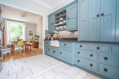Kitchen E