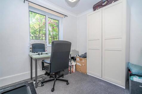 Flat Bedroom 2