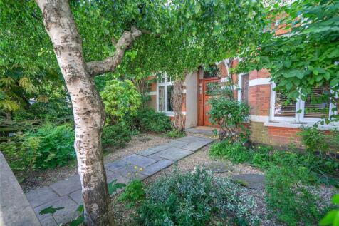 Front Garden B