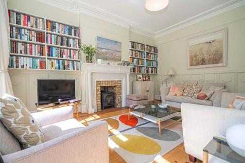 Rear Reception G