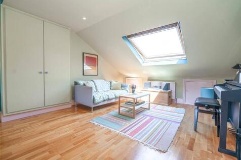 Bedroom 5 E