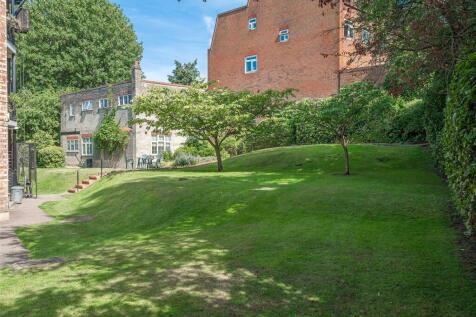 Communal Gardens C