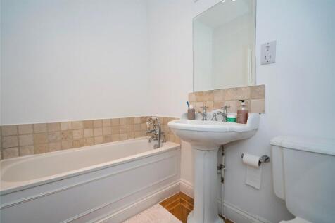 Bedroom 2 En-Suite
