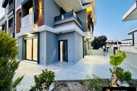 Property Image 11