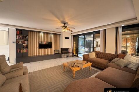 Property Image 37