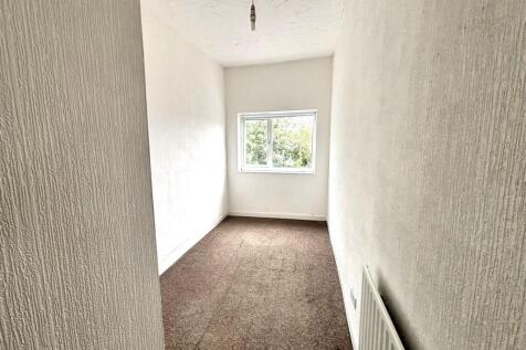 Bedrooom 2