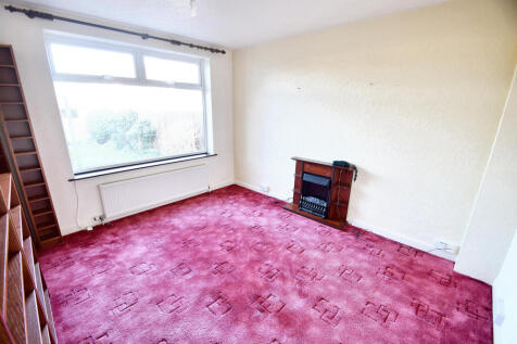 37 Meadowsweet Avenue 015.jpeg