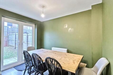 D48c6KinKkeE1fbExCD3HA