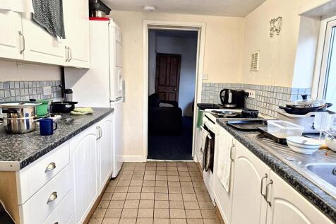 WhatsApp Image 2025-11-13 at 13.22.42 (4).jpeg