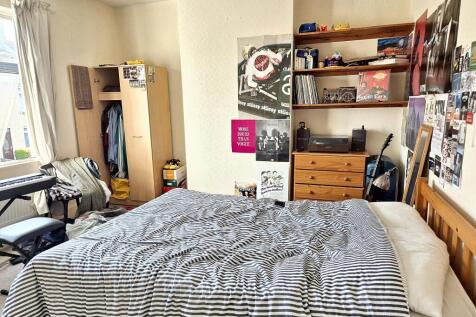 WhatsApp Image 2025-11-13 at 13.02.36 (4).jpeg