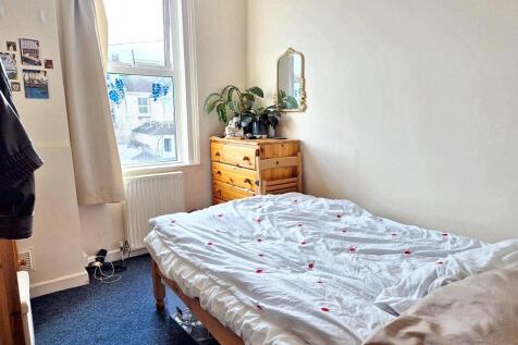 WhatsApp Image 2025-11-13 at 12.37.54 (6).jpeg