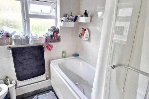 WhatsApp Image 2025-11-13 at 12.13.24 (1).jpeg