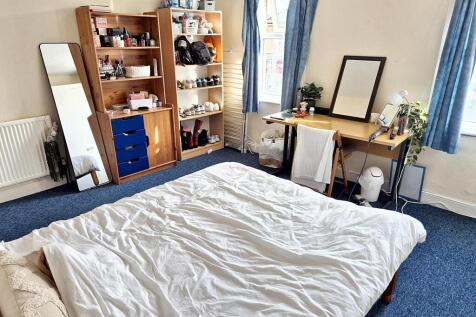 WhatsApp Image 2025-11-13 at 12.13.26 (1).jpeg