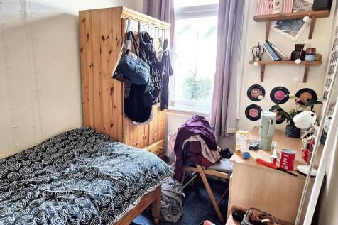 WhatsApp Image 2025-11-13 at 12.13.26 (5).jpeg