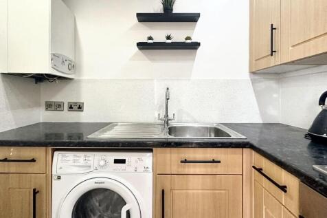 rxYGOb9iqUi98WFruodsVA