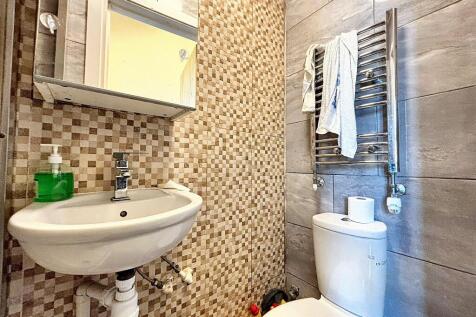 WhatsApp Image 2025-12-30 at 15.10.54 (4).jpeg